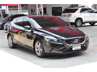 2013 VOLVO V40 2.0 เครดิตดีฟรีดาวน์ รูปที่ 2