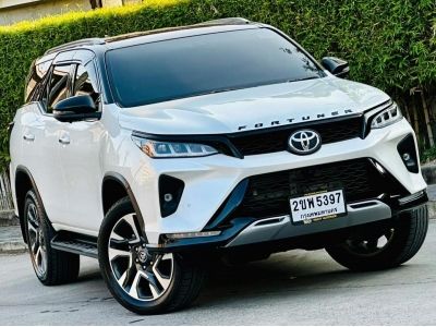 Toyota Fortuner 2.4 Legerder ปี 2021 รูปที่ 2