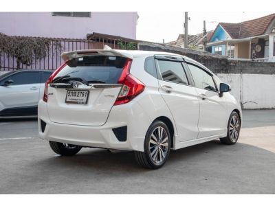 โตโยต้าชัวร์ ฟรีดาวน์ Honda Jazz 1.5 SV A/T ปี 16 รูปที่ 2