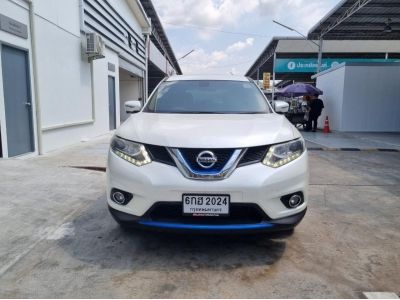 NISSAN X-TRAIL 2.0 E HYBRID (2WD) CC. ปี 2017 สี ขาว เกียร์ Auto รูปที่ 2