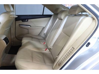 TOYOTA CAMRY 2.5 HV NAVI MINOR CHANGE E-CVT  ปี2016 รูปที่ 2