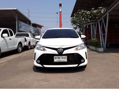 TOYOTA SOLUNA VIOS 1.5 MID CC. ปี 2019 สี ขาว เกียร์ Auto รูปที่ 2