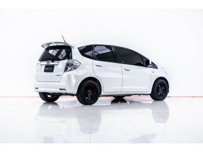 2013 HONDA JAZZ GE 1.3 HYBRID  ผ่อน 3,367 บาท 12 เดือนแรก รูปที่ 2