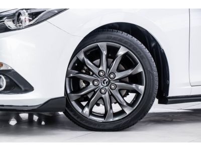 2015 MAZDA 3 2.0 SP   ผ่อน 4,203 บาท 12 เดือนแรก รูปที่ 2