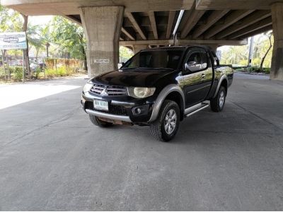 MITSUBISHI Triton 2.4 GLS PLUS เกียร์ธรรมดา ปี 2013 สีดำ รูปที่ 2