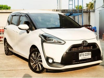 2019 Toyota Sienta 1.5V รูปที่ 2