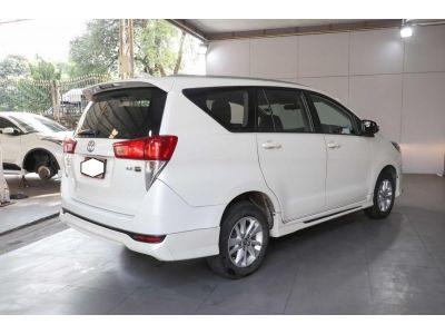 TOYOTA INNOVA CRYSTA 2.8 G AT ปี2019 รูปที่ 2