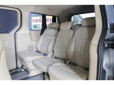 ปี2013 HYUNDAI H-1 2.5 DELUXE (A2) AT รูปที่ 2