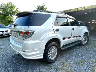 Toyota Fortuner 3.0V Smart VN Turbo เกียร์ Auto 2WD ปี 2012 รูปที่ 2