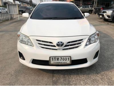 2013 Toyota Altis 1.6E รูปที่ 2