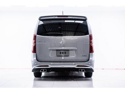 2019 HYUNDAI H-1 2.5 TOURING ผ่อน 9,053 บาท 12 เดือนแรก รูปที่ 2