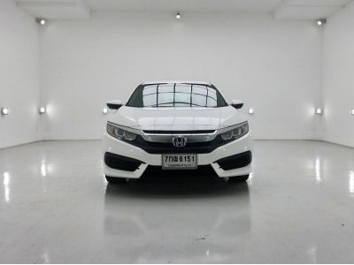 ปี 2018 HONDA CIVIC 1.8 E CC. สี ขาว เกียร์ Auto รูปที่ 2