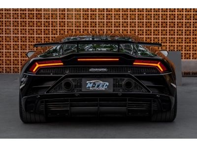 Lamborghini Huracan Evo (AWD) Novitec ปี 2020 ไมล์ 1x,xxx Km รูปที่ 2