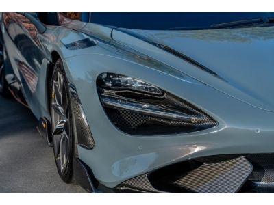 McLaren 765LT สีเทาพิเศษ Chicane Effect ปี 2021 ไมล์ 1,xxx Km รูปที่ 2