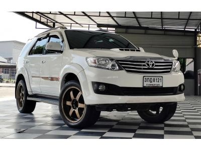 TOYOTA FORTUNER 2.5 V(ขับ2) CHAMP ปี2014 /เบาะดำ รูปที่ 2