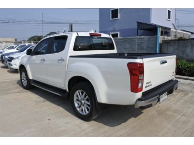 D-MAX CAB4 3.0 Z HILANDER  	2019 รูปที่ 2