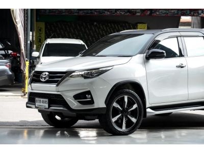 Toyota Fortuner 2.8 TRD 2WD Sportivo ปี 2019 ไมล์ 134,xxx Km รูปที่ 2