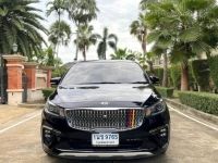 KIA GRAND CARNIVAL 2.2 EX  รถปี2020 จดปี2021 สีดำ รูปที่ 2