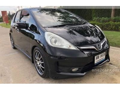 Honda Jazz 1.5 SV i-VTEC Hatchback A/T ปี 2012 รูปที่ 2