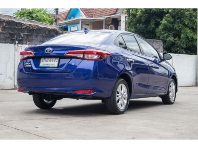 โตโยต้าชัวร์ ฟรีดาวน์ รถเทรสไดร์ฟ Toyota Yaris 1.2 S CVT A/T ปี 17 รูปที่ 2