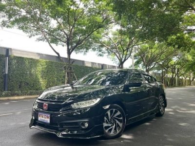 Honda civic fc 1.8 EL สีดำ ปี 2018 รูปที่ 2