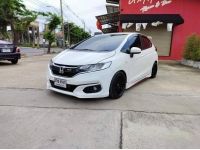 2017 Honda Jazz GK 1.5S ฟรีดาวน์ รูปที่ 2