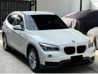 BMW X1 2.0 วิ่ง 80000 KM ปี2013 ขาว เบาะแดง รูปที่ 2