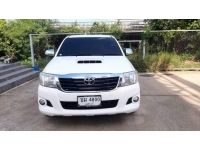 2015 TOYOTA VIGO 2.5E MT รูปที่ 2