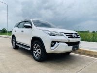 TOYOTA FORTUNER 2.4 V 4WD A2 ปี 2017 รูปที่ 2