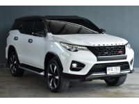 Toyota Fortuner TRD Sportivo Black Top ปี 2020 ไมล์ 7x,xxx Km รูปที่ 2