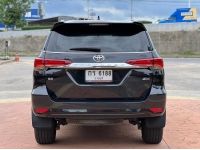 2016 Toyota Fortuner 2.8 V 4WD SUV ออกรถ 0 บาท รูปที่ 2