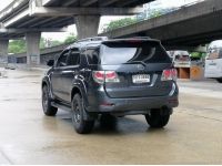 TOYOTA FORTUNER 3.0 4WD ออโต้ รูปที่ 2