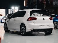 Volkswagen Golf R MK6 ปี 2014 สีขาว เบาะดำ-ขาว วิ่งเพียง 7x,xxx กิโลเมตร รูปที่ 2