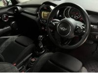 MINI Cooper D (ดีเซล) F55 5turer วิ่ง40000KM ปี2016 มือเดียว รูปที่ 2