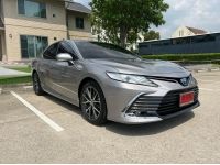 Toyota Camry 2.5 HEV Premiun Luxury Top สุดปี 2023 รถยังไม่จดทะเบียน วิ่งแค่ 70 km. รูปที่ 2