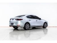 2022 MAZDA 3 2.0 SP 4DR ผ่อนเพียง 6,736 บาท 12 เดือนแรก รูปที่ 2