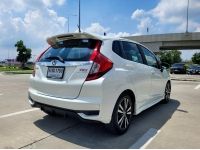 Honda jazz gk 1.5rs plus ไมเนอร์เช้นจ์ 2018 รูปที่ 2