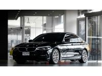 BMW SERIES 5 530e 2.0 ELITE PLUG-IN HYBRID  G30 LCI ปี 2019 สีดำ รูปที่ 2