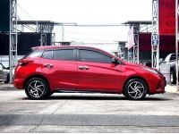 Toyota Yaris 1.2 MID  รองTOP ปี 2021 สวยใส ไร้ริ้วรอย ไร้อุบัติเหตุ รูปที่ 2