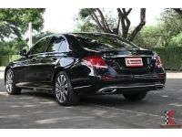 Mercedes-Benz E350 2.0 W213 (ปี 2017) e Exclusive รหัส9441 รูปที่ 2