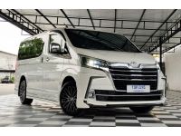 TOYOTA MAJESTY 2.8 PREMIUM 2021   1 นค 2245 รูปที่ 2