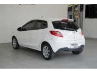 MAZDA 2 1.5 GROOVE 5 ประตู AT ปี 2013 สีขาว รูปที่ 2