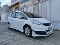 Honda Jazz 1.5V MCAuto ปี 2012 รูปที่ 2