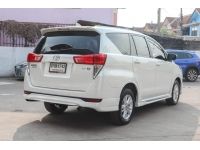 โตโยต้าชัวร์ ฟรีดาวน์ ออกรถ 0 บาท Innova 2.8 G A/T ปี 19 รูปที่ 2