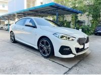 BMW 220i Gran Coupe M Sport (F44) เบลชิล ปี 2021 สีขาว รูปที่ 2