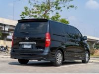 2017 HYUNDAI H-1 2.5 Deluxe รูปที่ 2