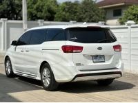 KIA GRAND CANIVAL  เครื่องดีเซล 2.2 EX ตัวท็อป 2017 รูปที่ 2