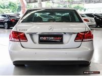 MERCEDES-BENZ E200 Executive W212 ปี 2014 ไมล์ 123,9xx Km รูปที่ 2