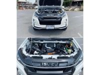 ISUZU DMAX 1.9 STEALTH Z-PRESTIGE Hi-Lander CAB4 ปี 2019 สีขาว เกียร์ออโต้ ไมล์น้อย รูปที่ 2