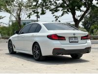 BMW Series 5 520d M Sport LCI ปี 2021 รูปที่ 2